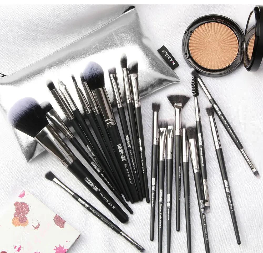 Foundation Brushes