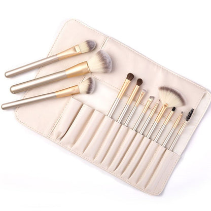 Makeup brush - Hair Your Lux