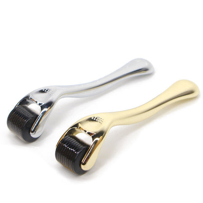 540 Microneedle Roller With Gold or Silver Handle