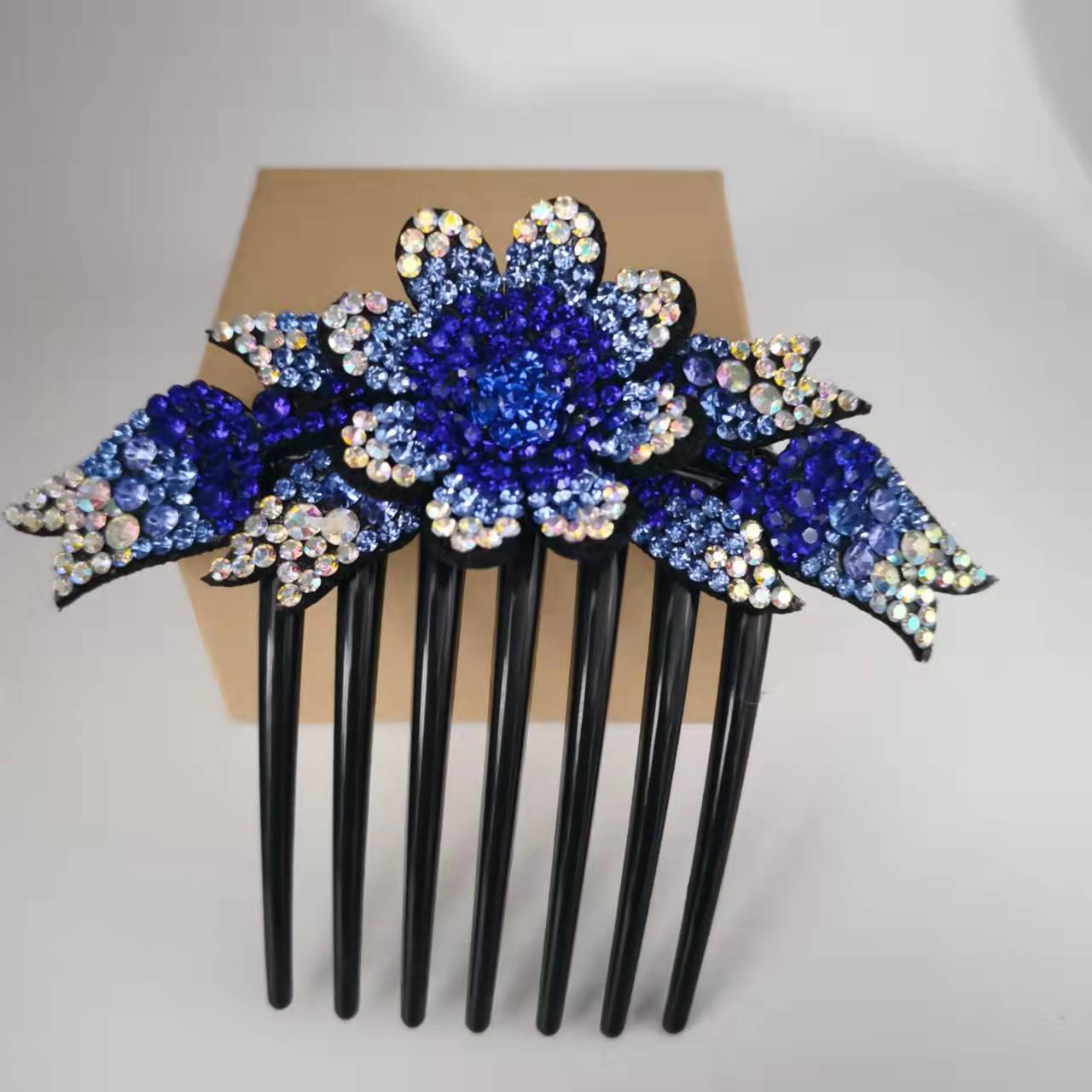 Women's Fashion Casual Rhinestone Anti-slip Hair Comb - Hair Your Lux