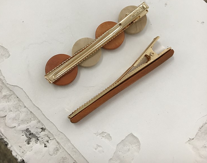 Various geometric hollow hair clips made of wood - Hair Your Lux