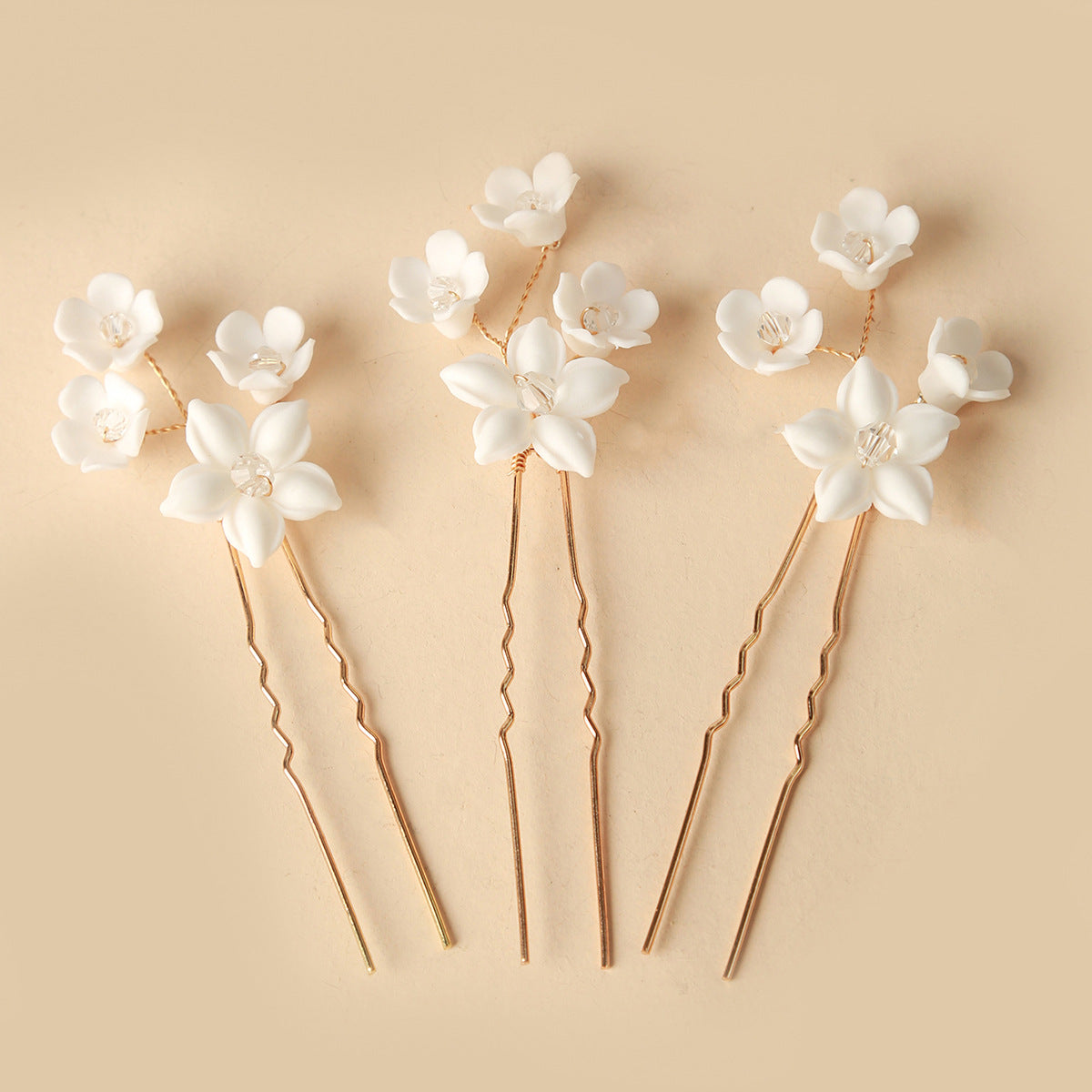 White Ceramic Flower Hair Accessories For Wedding Brides In Europe And America - Hair Your Lux